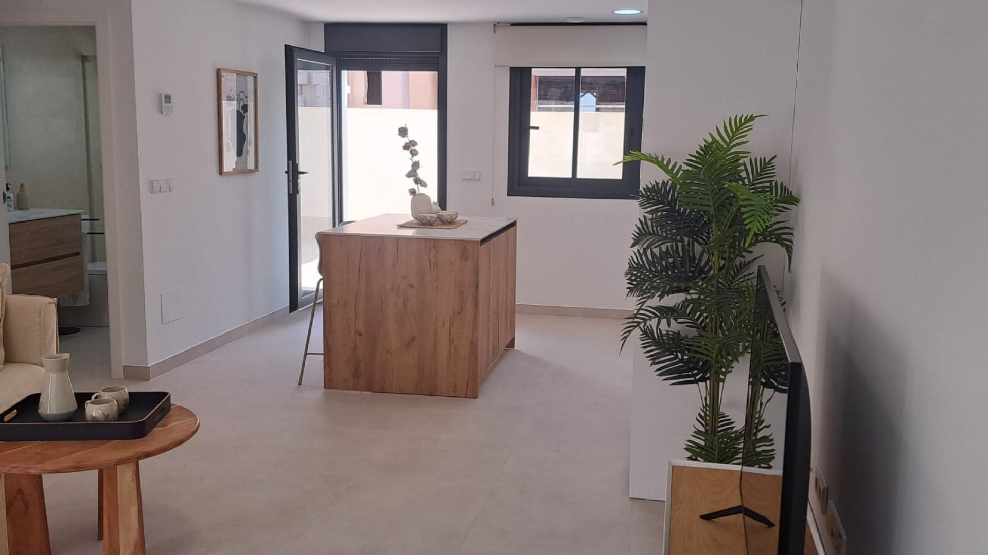 Venta - Villa adosada -
Cox