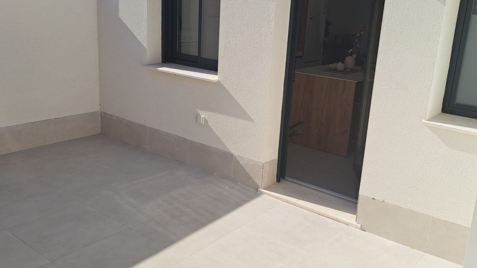 Venta - Villa adosada -
Cox