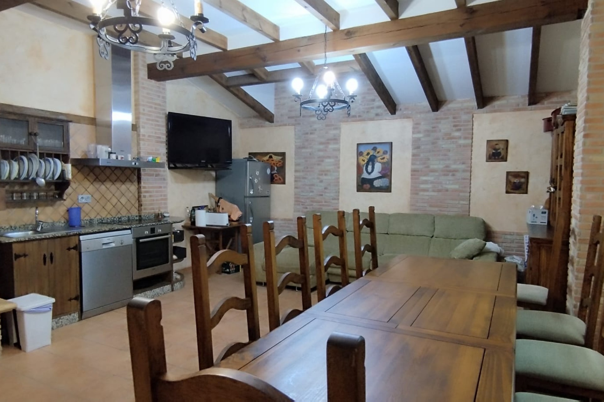 Venta - Villa adosada -
Elche