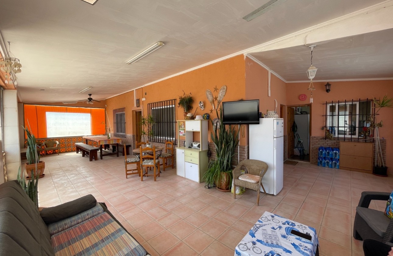 Venta - Villa adosada -
Guardamar del Segura - Valencian Community