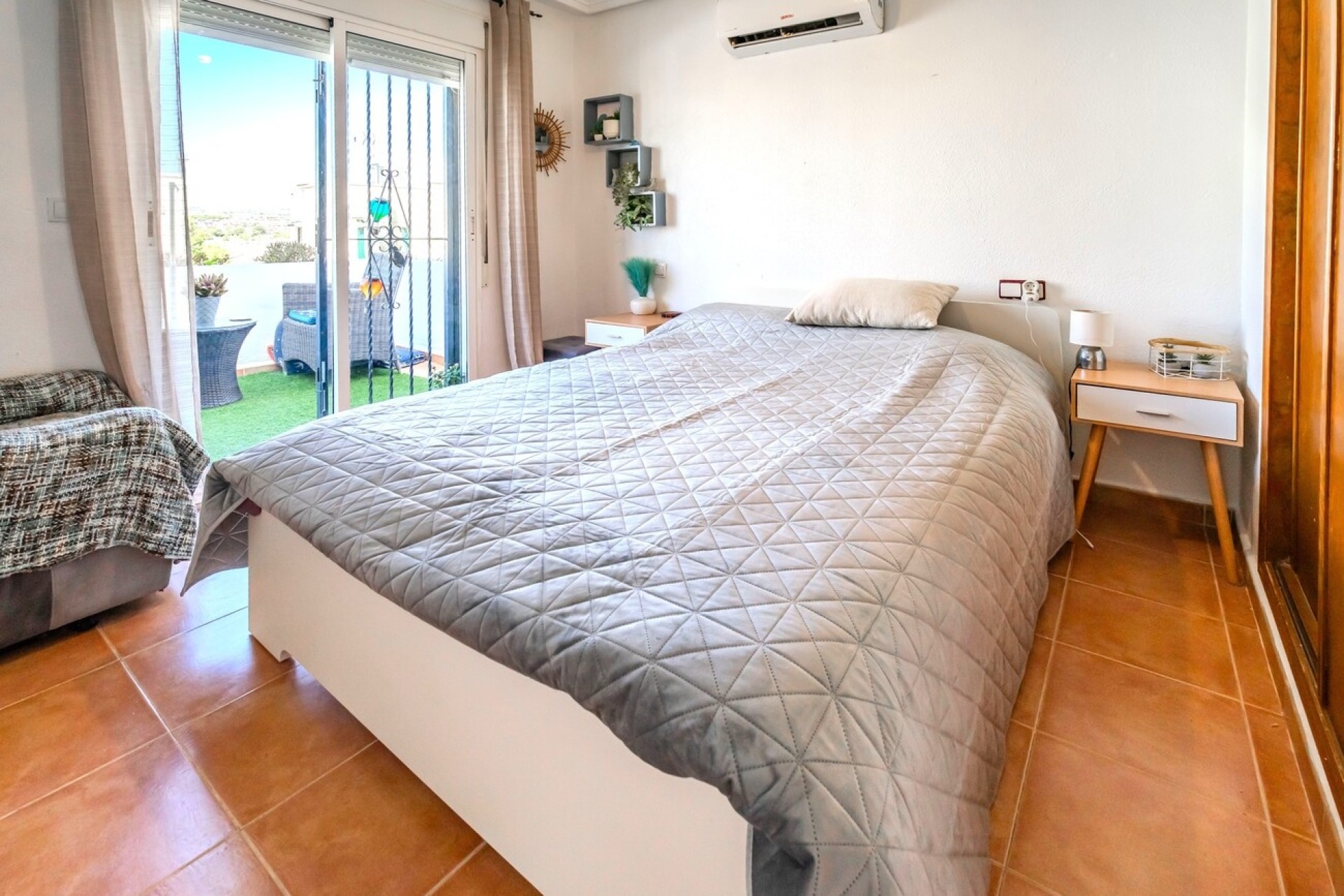 Venta - Villa adosada -
Los Altos - Res Valle de los pinos