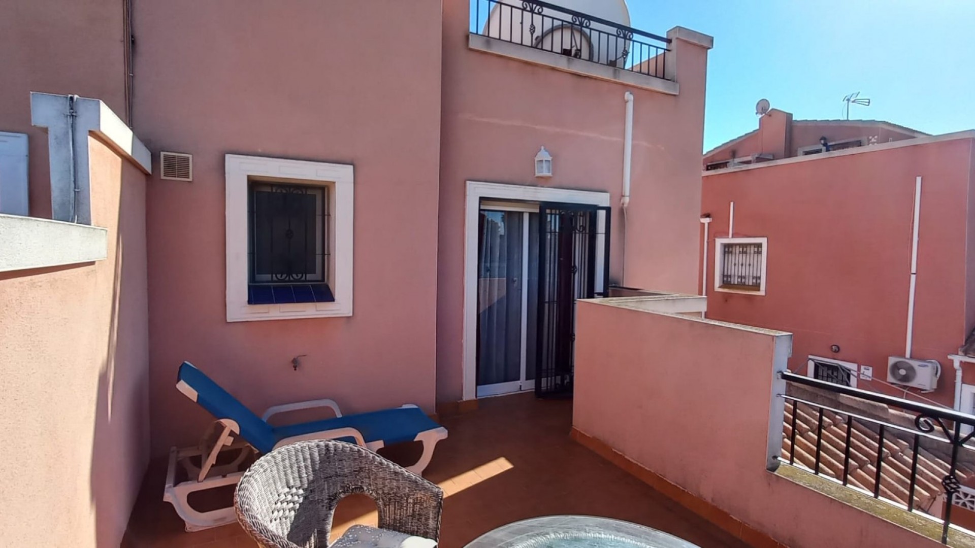 Venta - Villa adosada -
Los Montesinos - La Herada