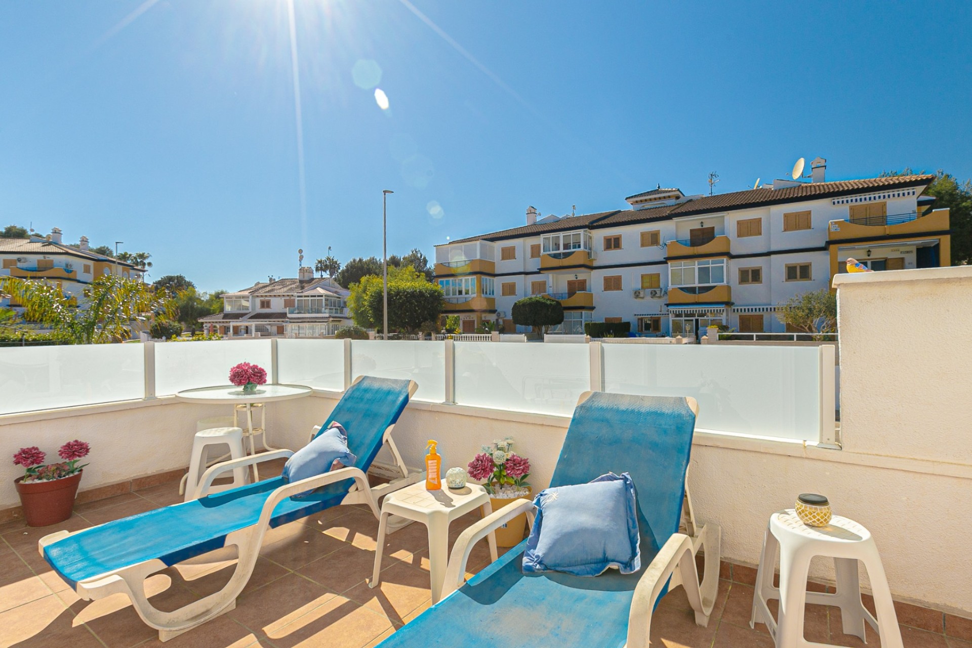 Venta - Villa adosada -
Mil Palmeras - Riomar