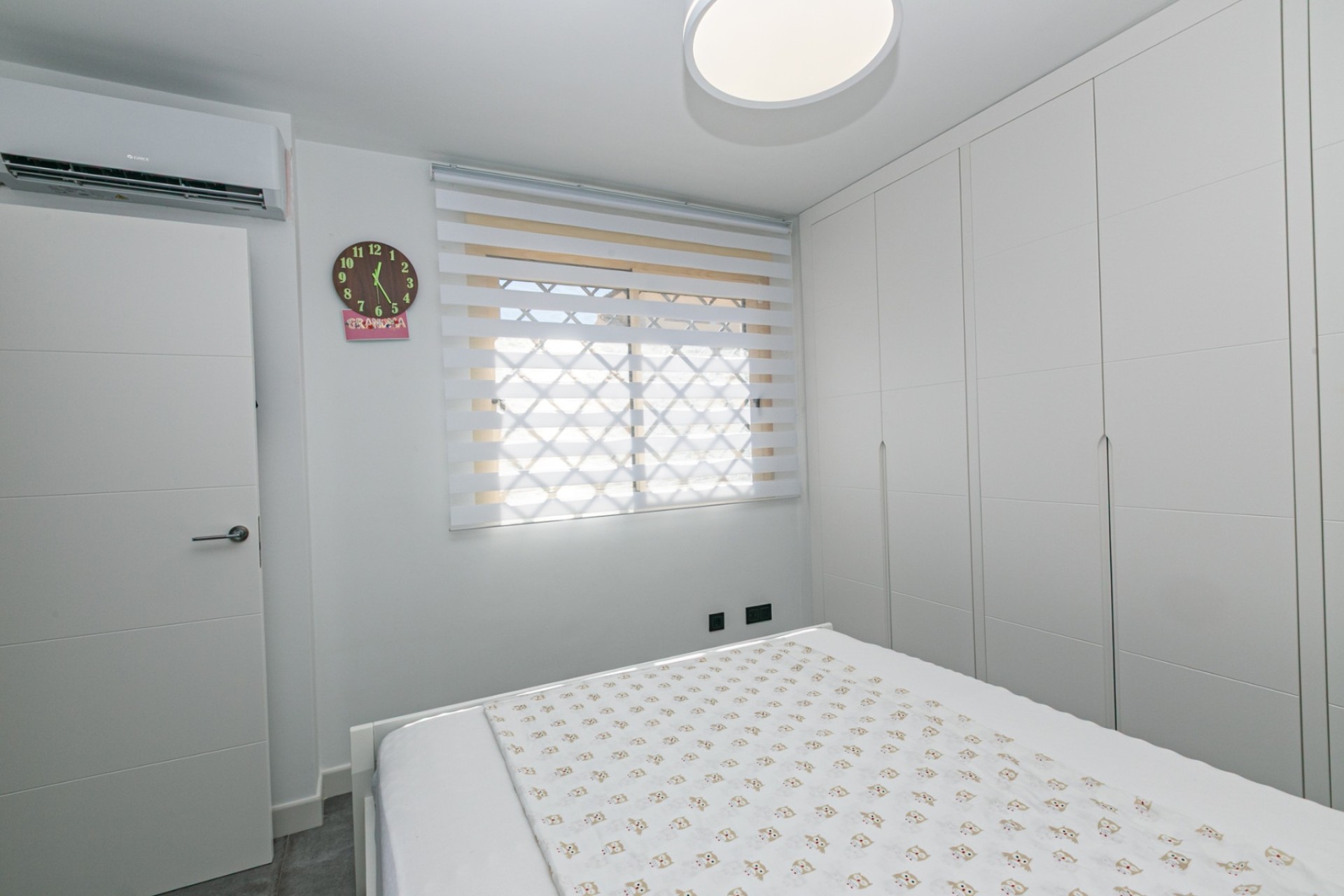 Venta - Villa adosada -
Mil Palmeras - Riomar