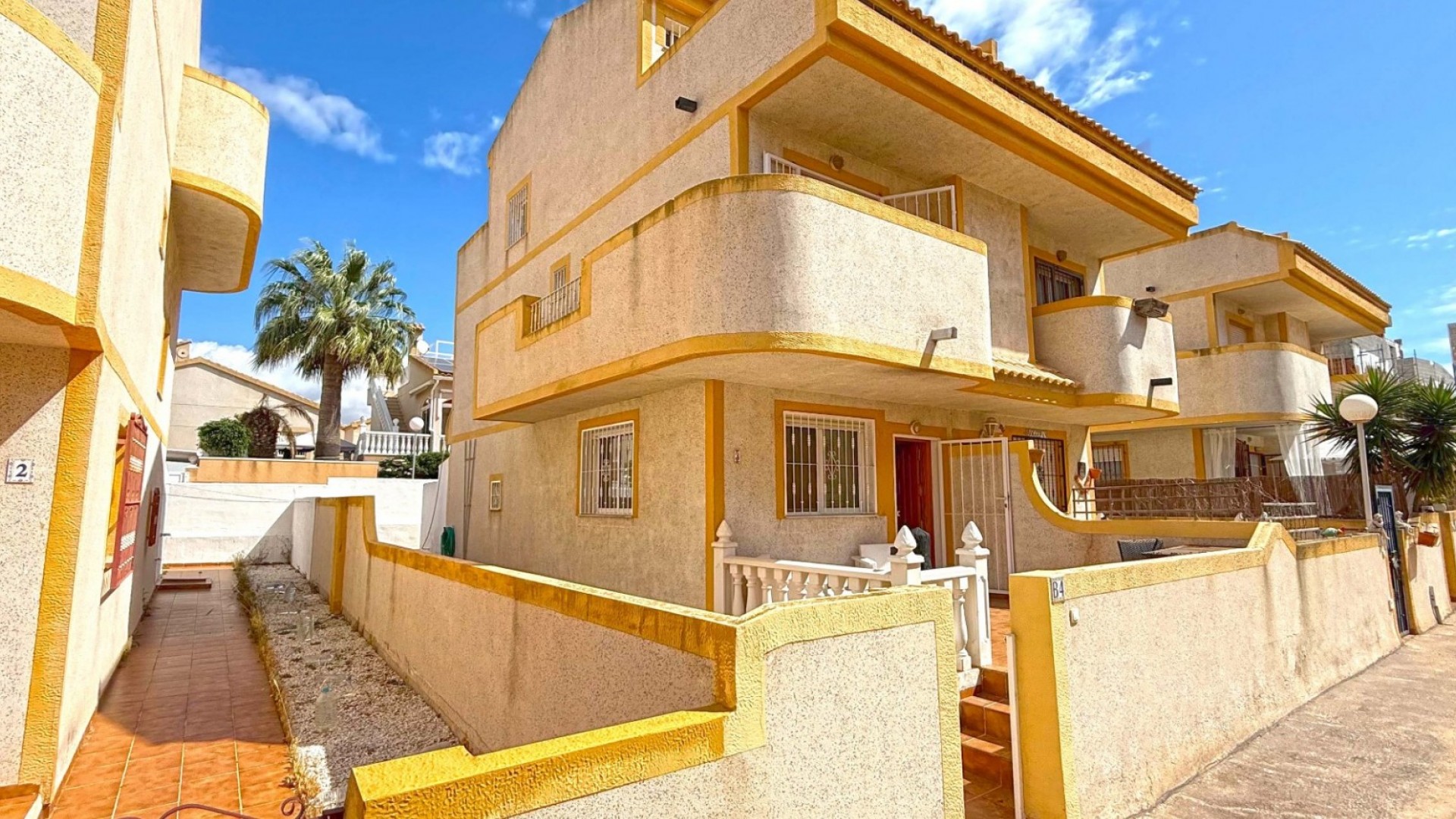 Venta - Villa adosada -
Orihuela Costa - Los Altos