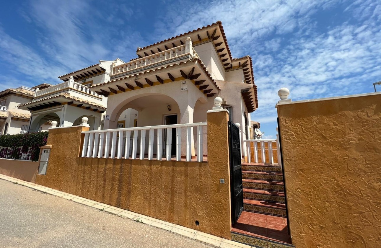 Venta - Villa adosada -
Orihuela Costa - Montezenia