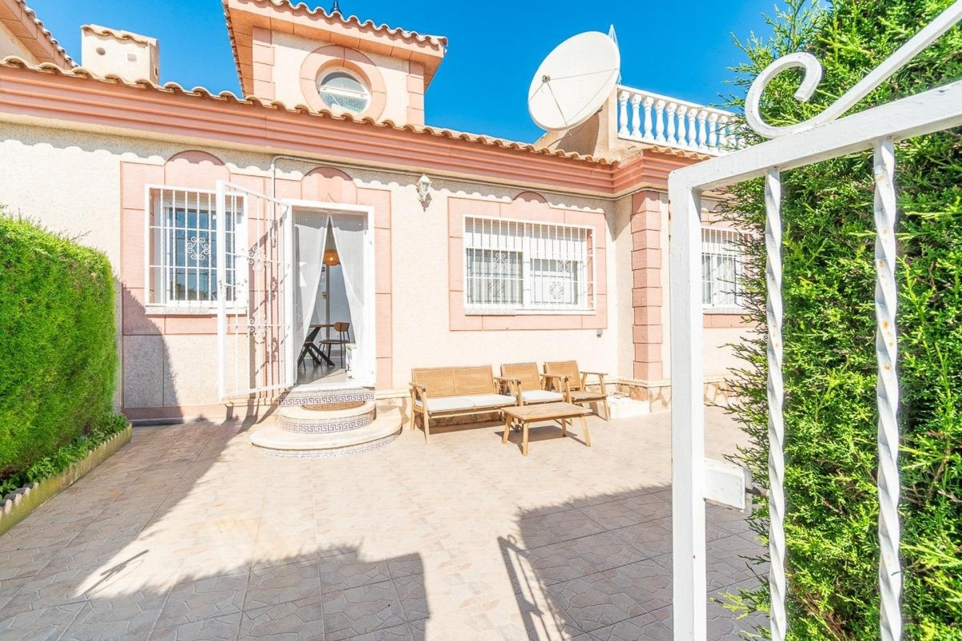 Venta - Villa adosada -
Orihuela Costa - Punta Prima