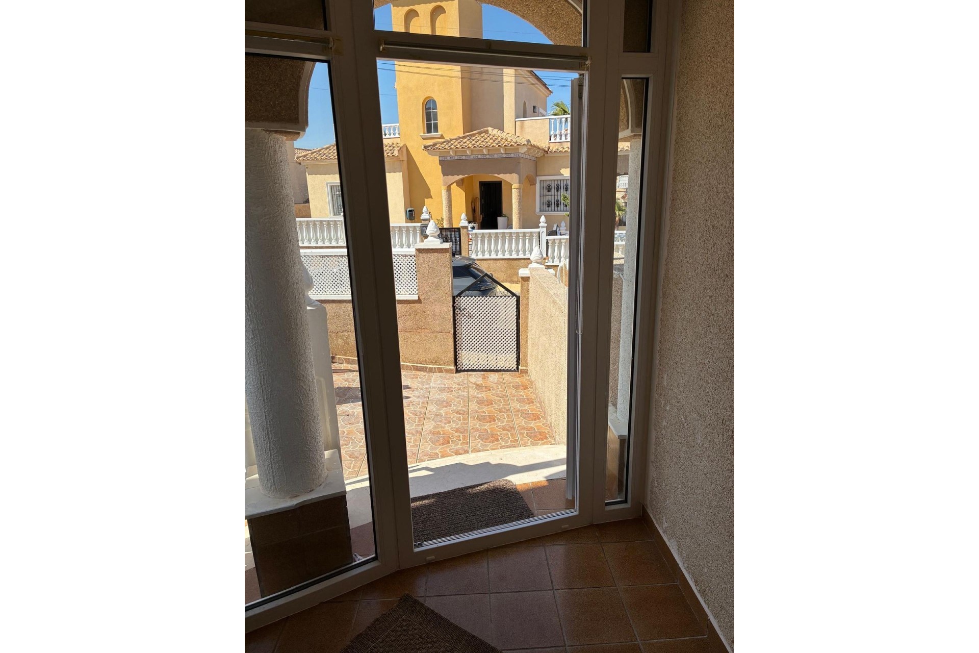 Venta - Villa adosada -
Orihuela Costa