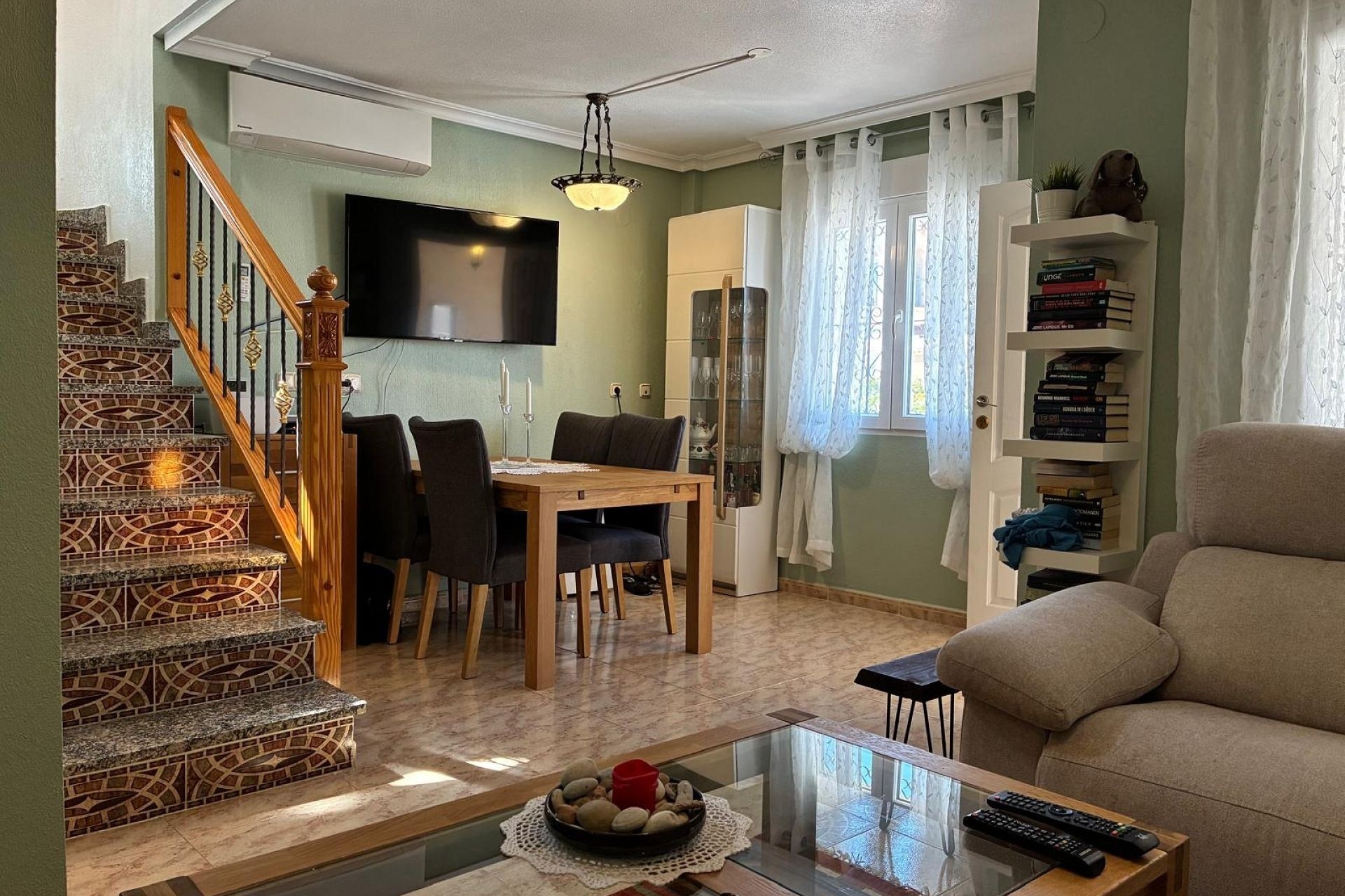 Venta - Villa adosada -
Orihuela Costa