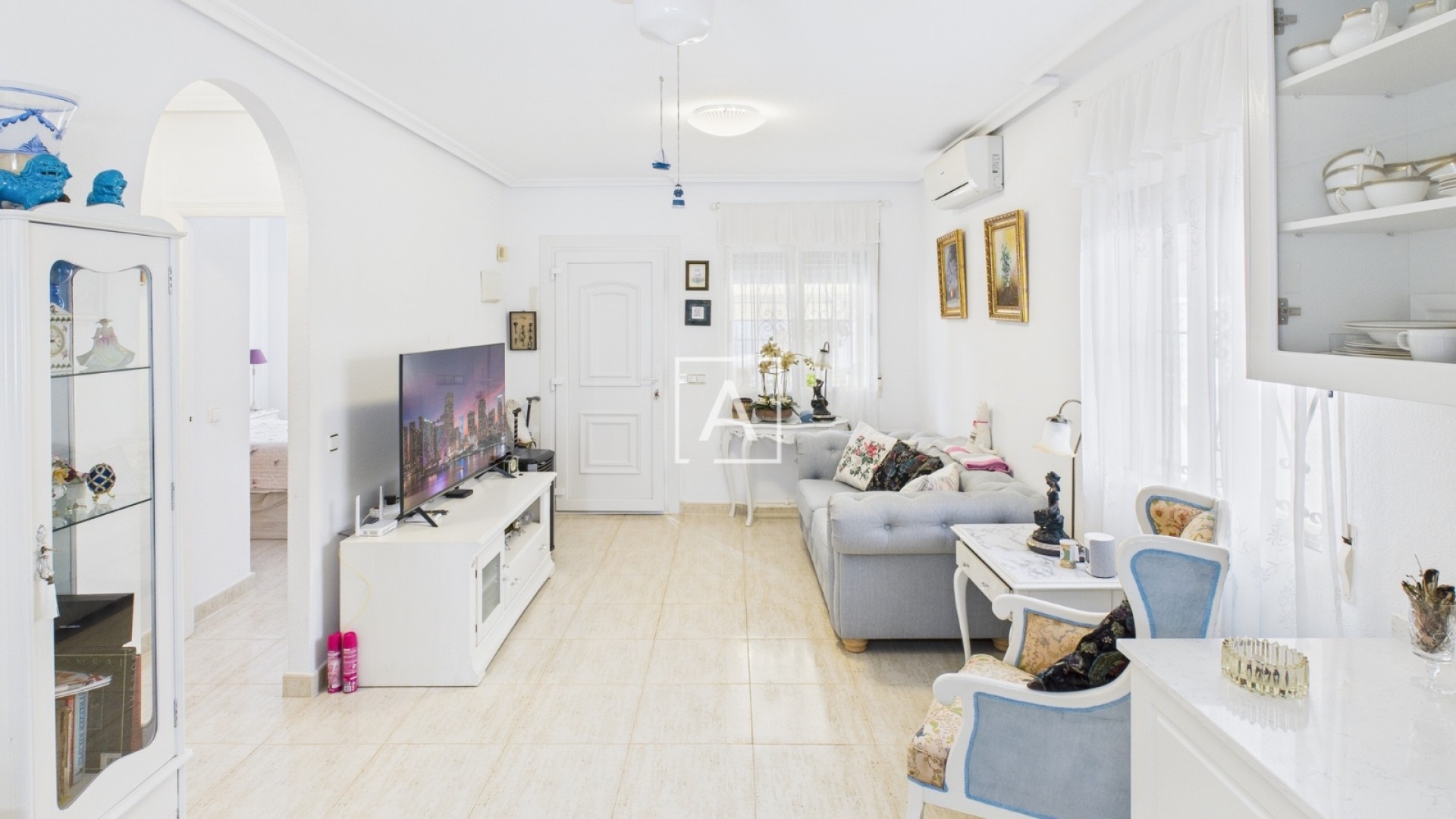 Venta - Villa adosada -
Pinar de Campoverde