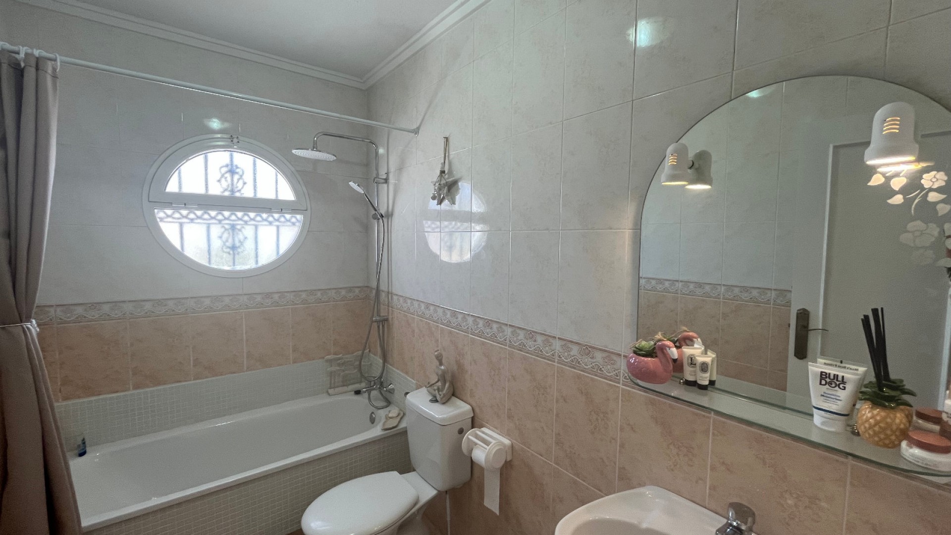 Venta - Villa adosada -
Punta Prima - Serena