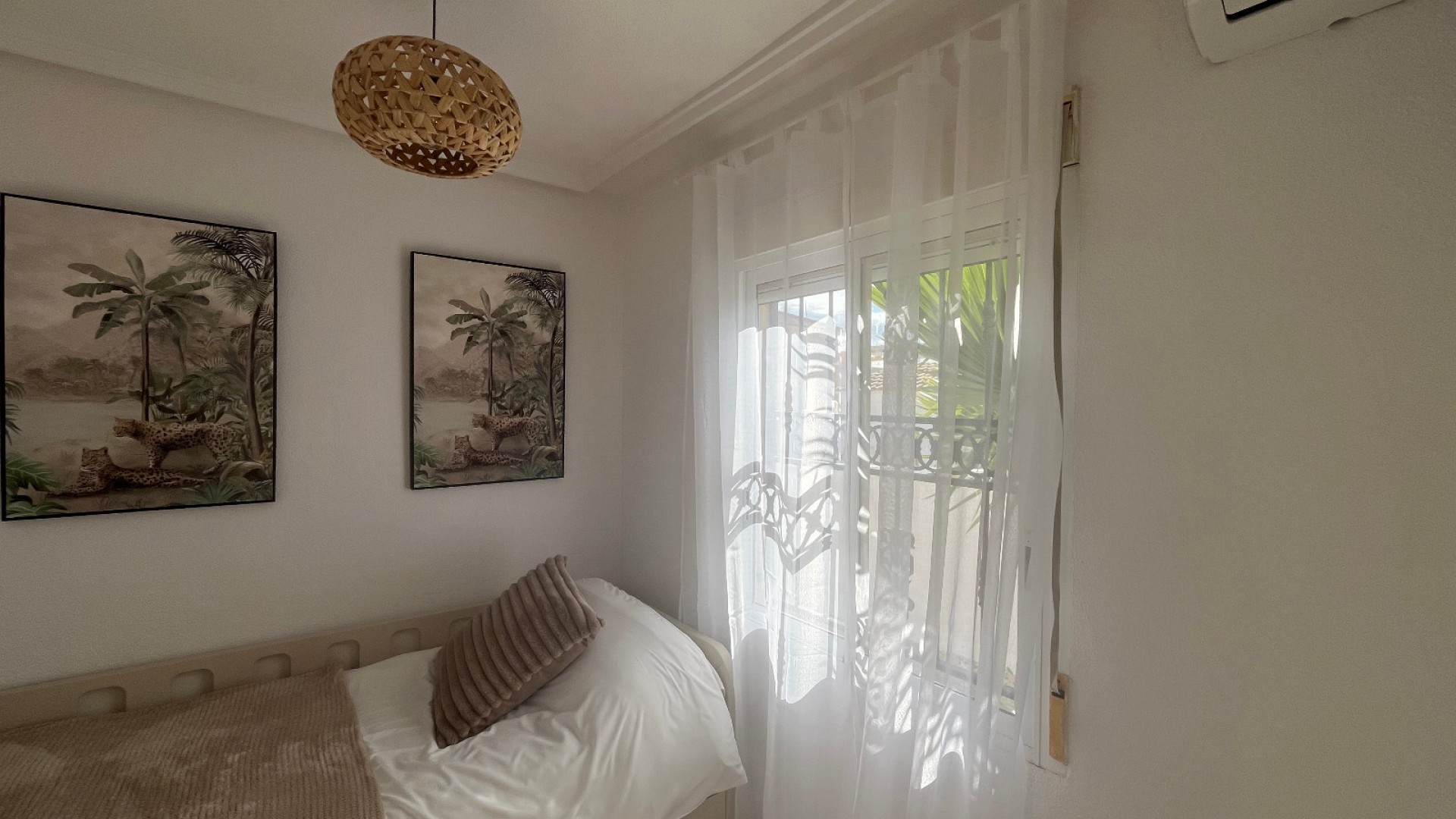 Venta - Villa adosada -
Punta Prima - Serena