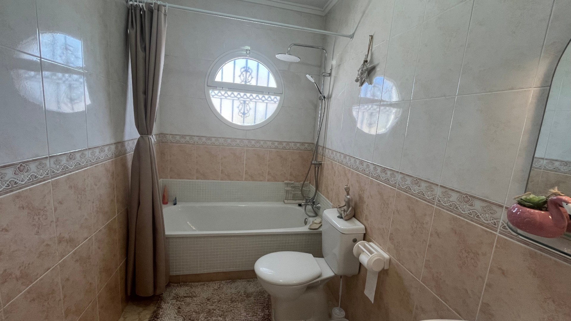 Venta - Villa adosada -
Punta Prima - Serena