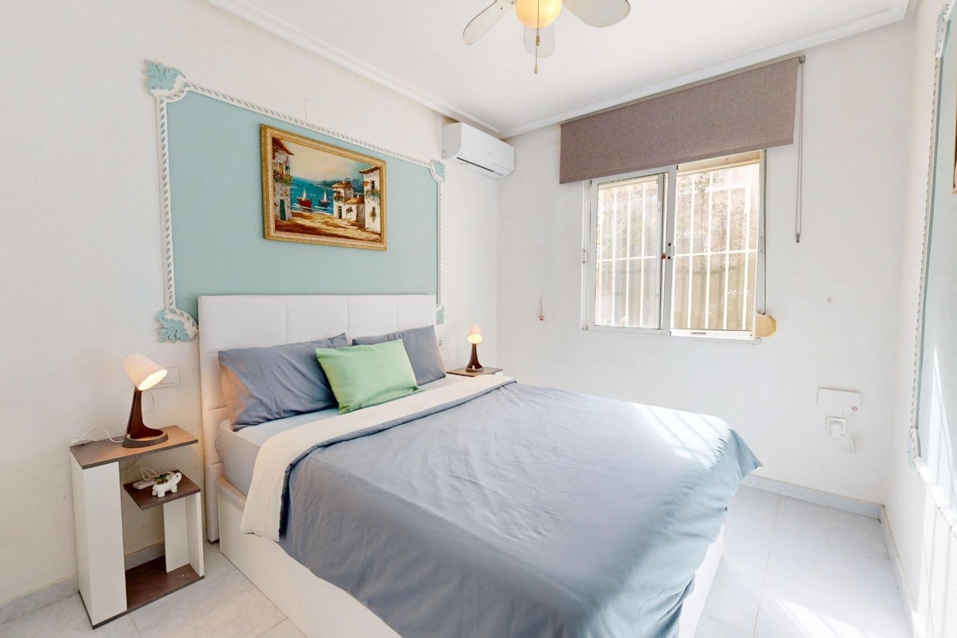 Venta - Villa adosada -
San Miguel de Salinas - 03193