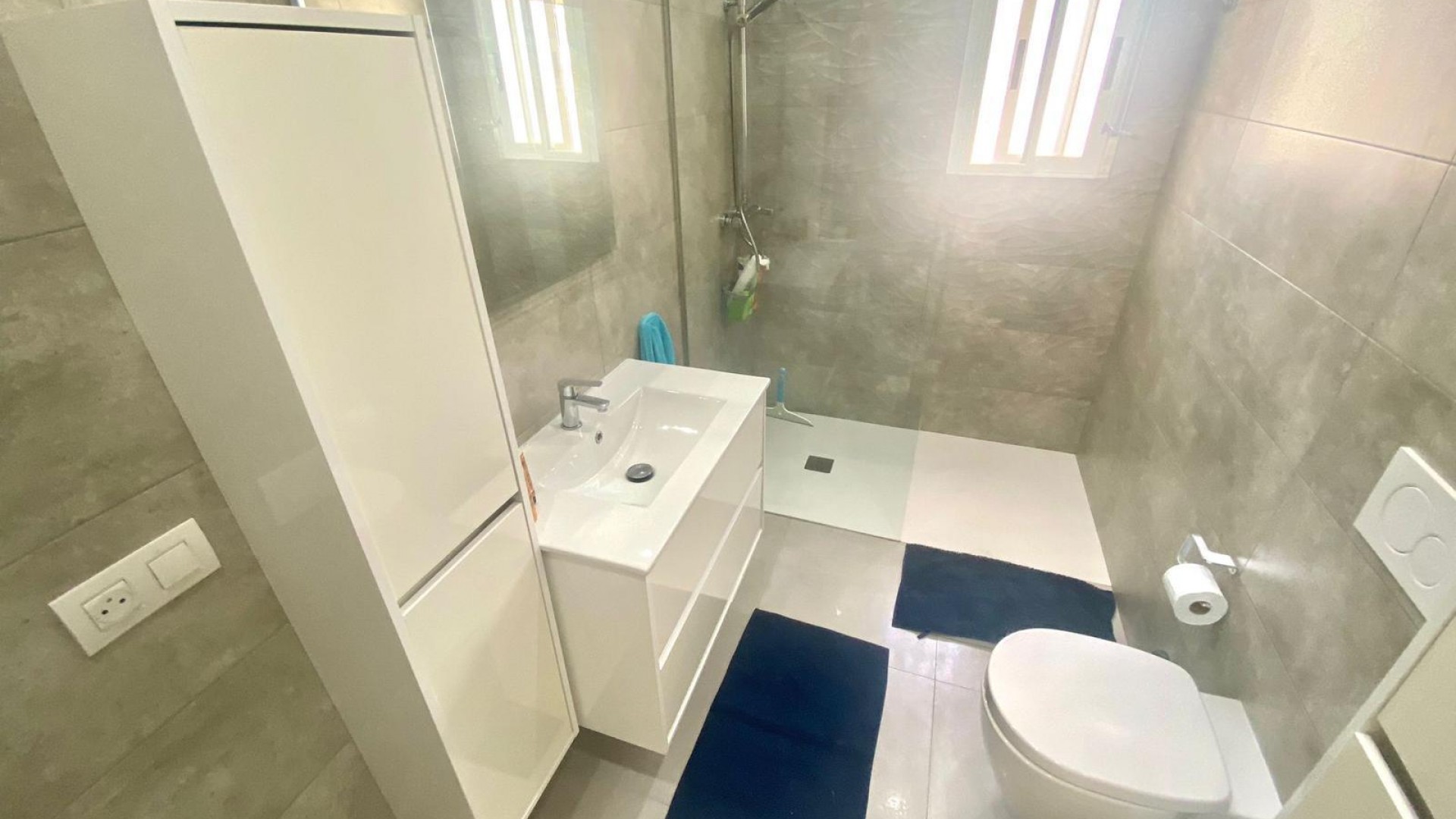 Venta - Villa adosada -
San Miguel de Salinas - BLUE LAGOON