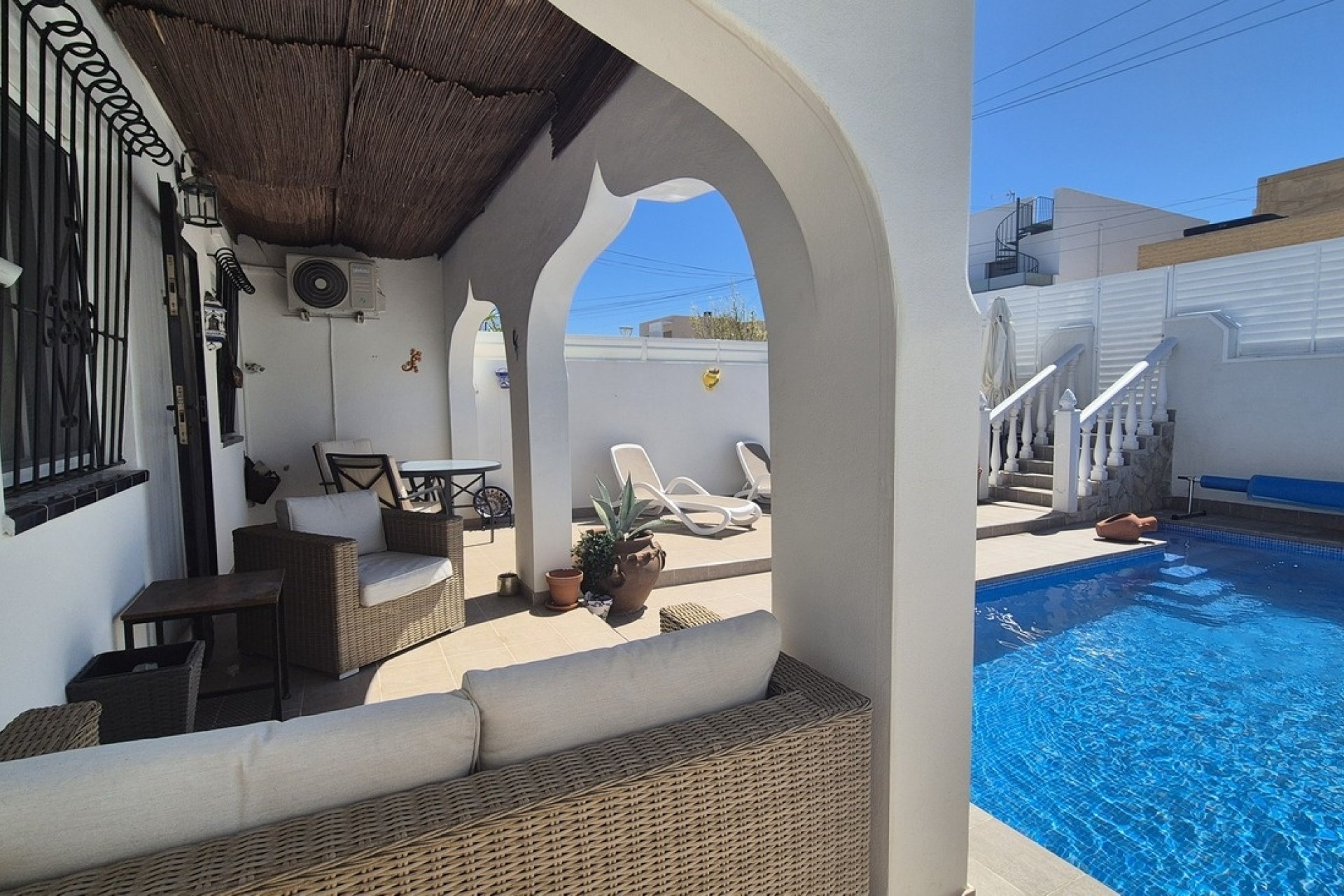 Venta - Villa adosada -
San Miguel de Salinas - Inland
