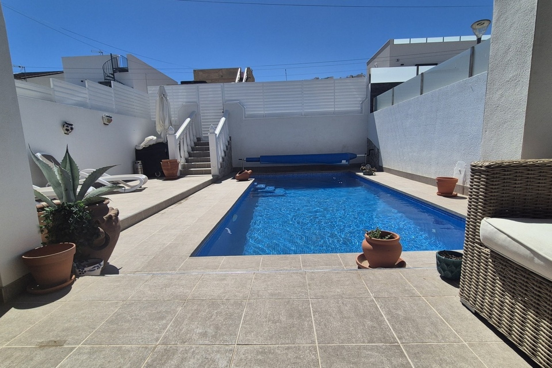 Venta - Villa adosada -
San Miguel de Salinas - Inland