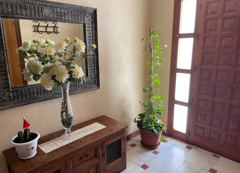 Venta - Villa adosada -
San Miguel de Salinas - Pueblo