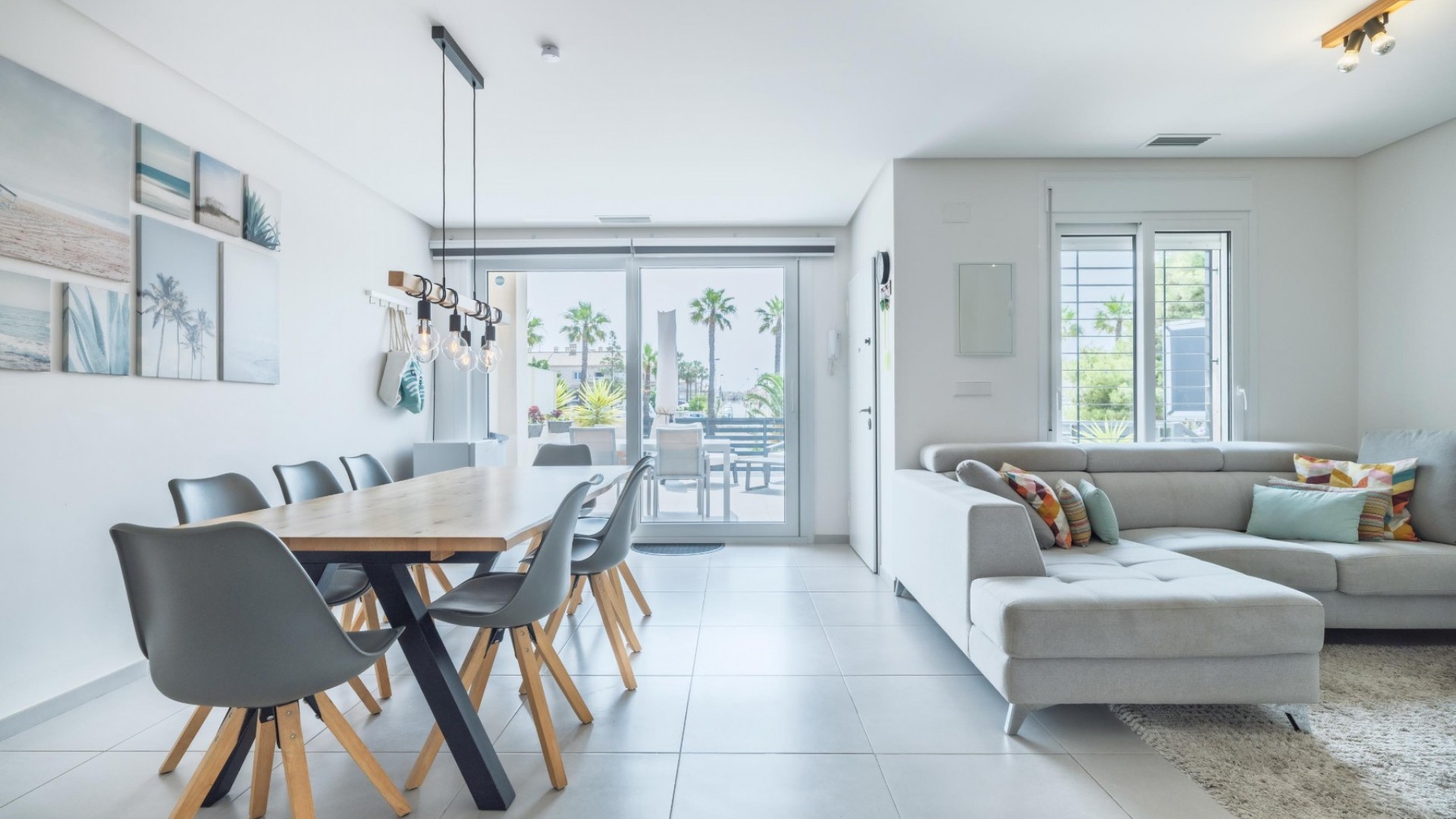 Venta - Villa adosada -
Torrevieja - Aguas Nuevas