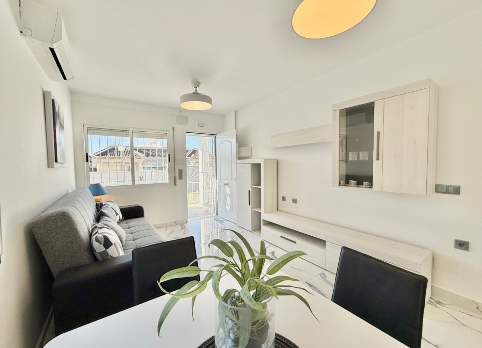 Venta - Villa adosada -
Torrevieja - El chaparral