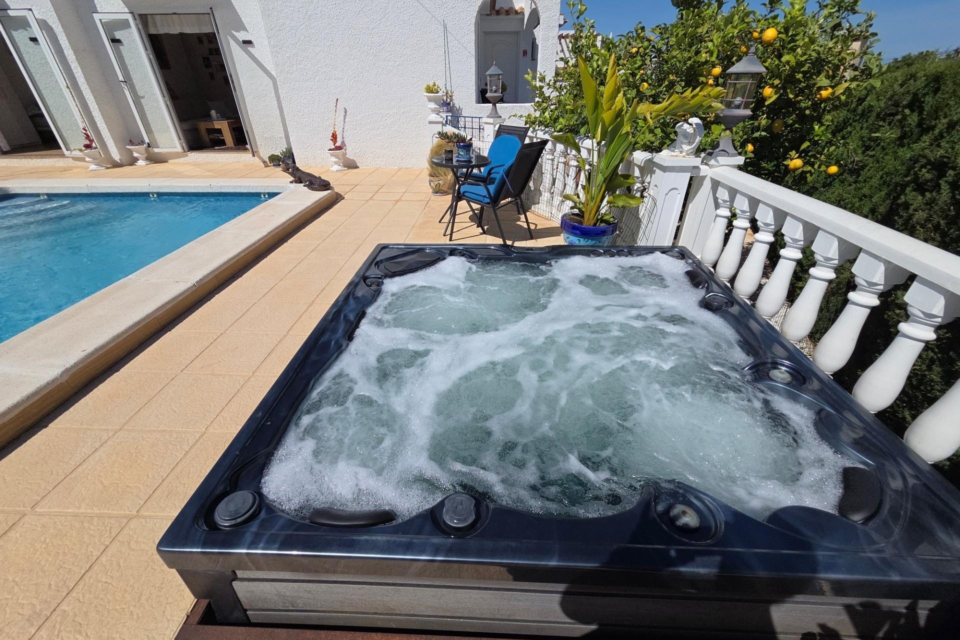 Venta - Villa adosada -
Torrevieja - Los Balcones