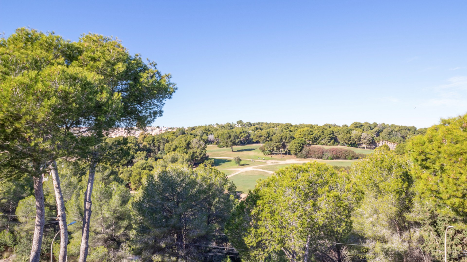 Venta - Villa adosada -
Villamartín - Fortuna