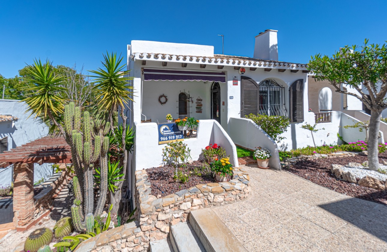 Venta - Villa adosada -
Villamartín - Fortuna