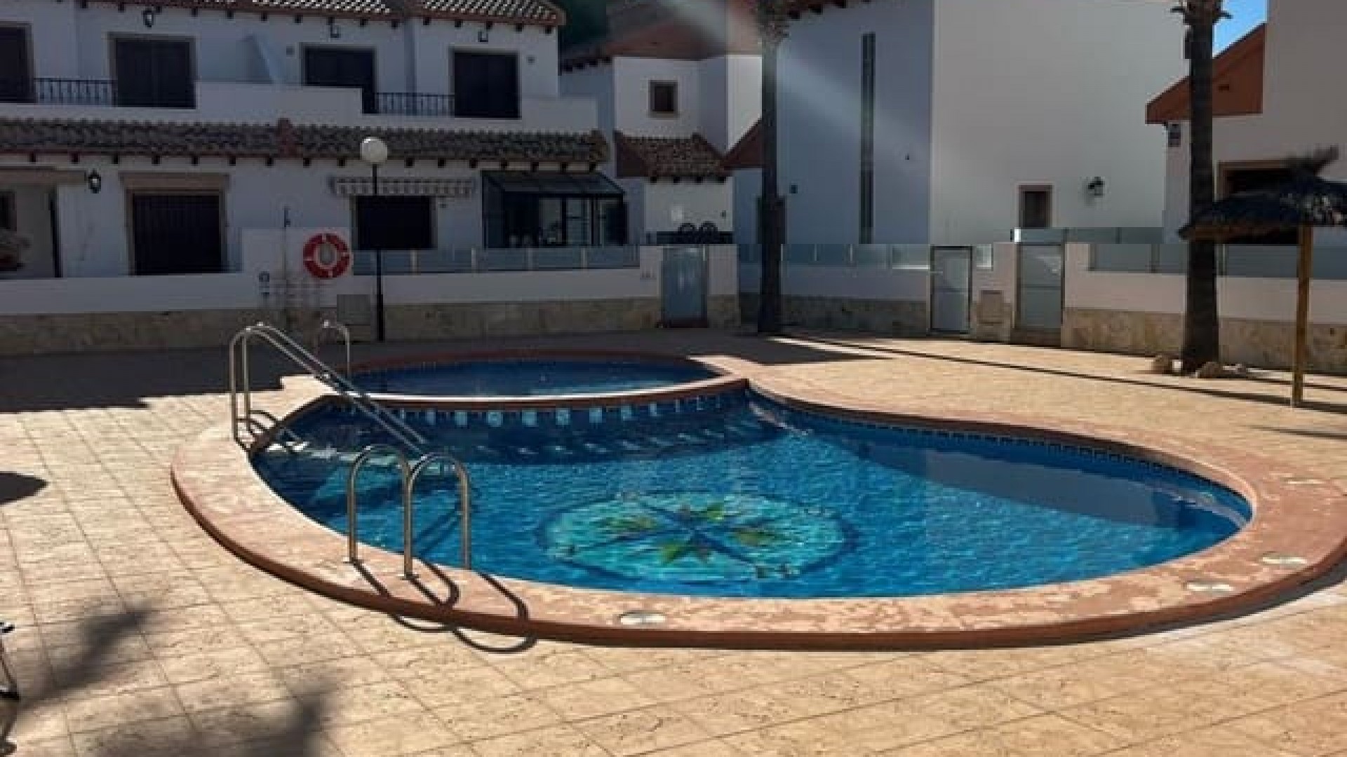 Venta - Villa adosada -
Villamartín