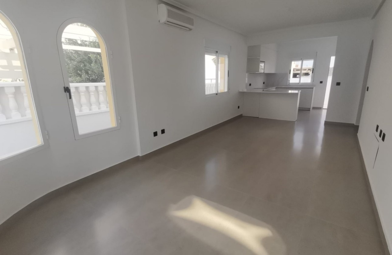 Venta - Villa independiente -
Algorfa - Lo Crispin