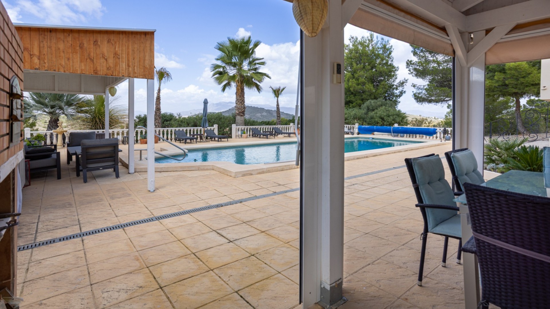 Venta - Villa independiente -
La Zarza