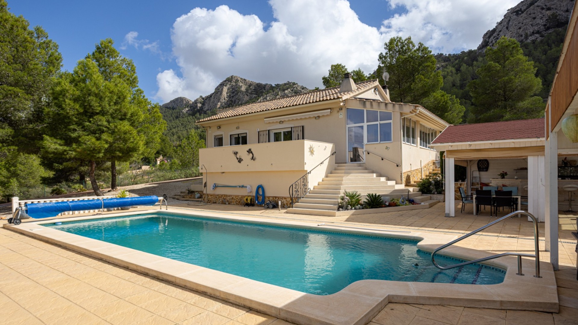 Venta - Villa independiente -
La Zarza