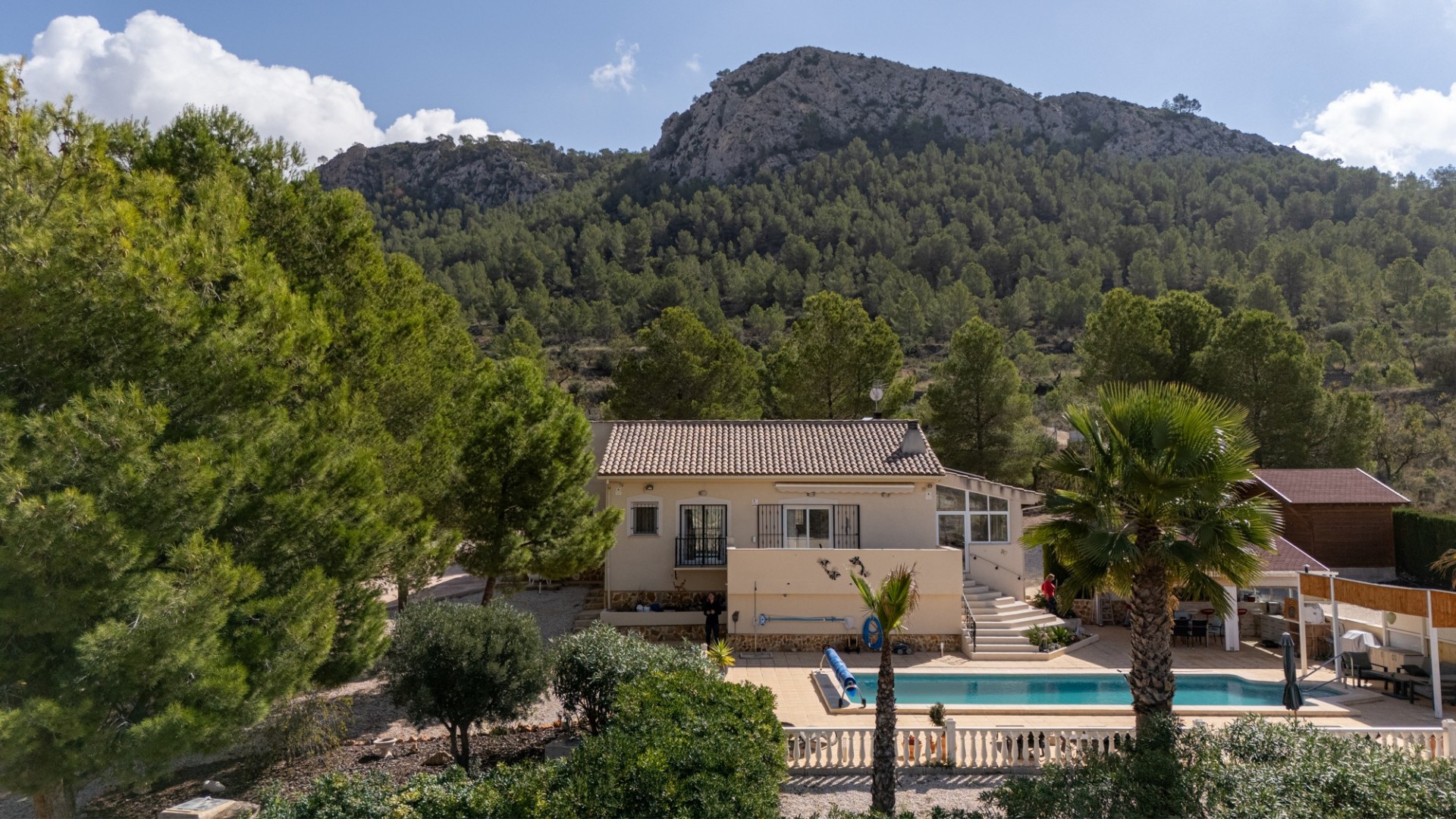 Venta - Villa independiente -
La Zarza
