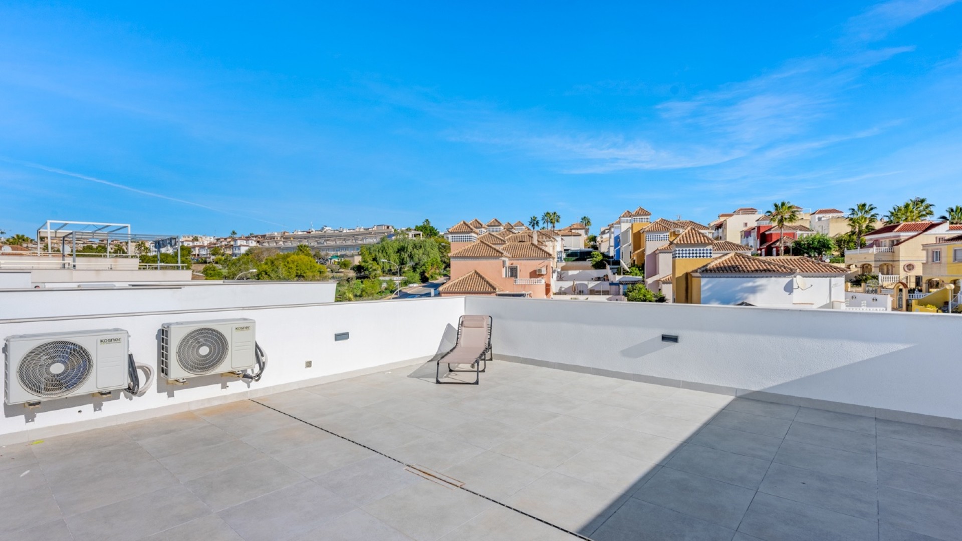 Venta - Villa - Independiente -
Orihuela Costa - Blue Lagoon*