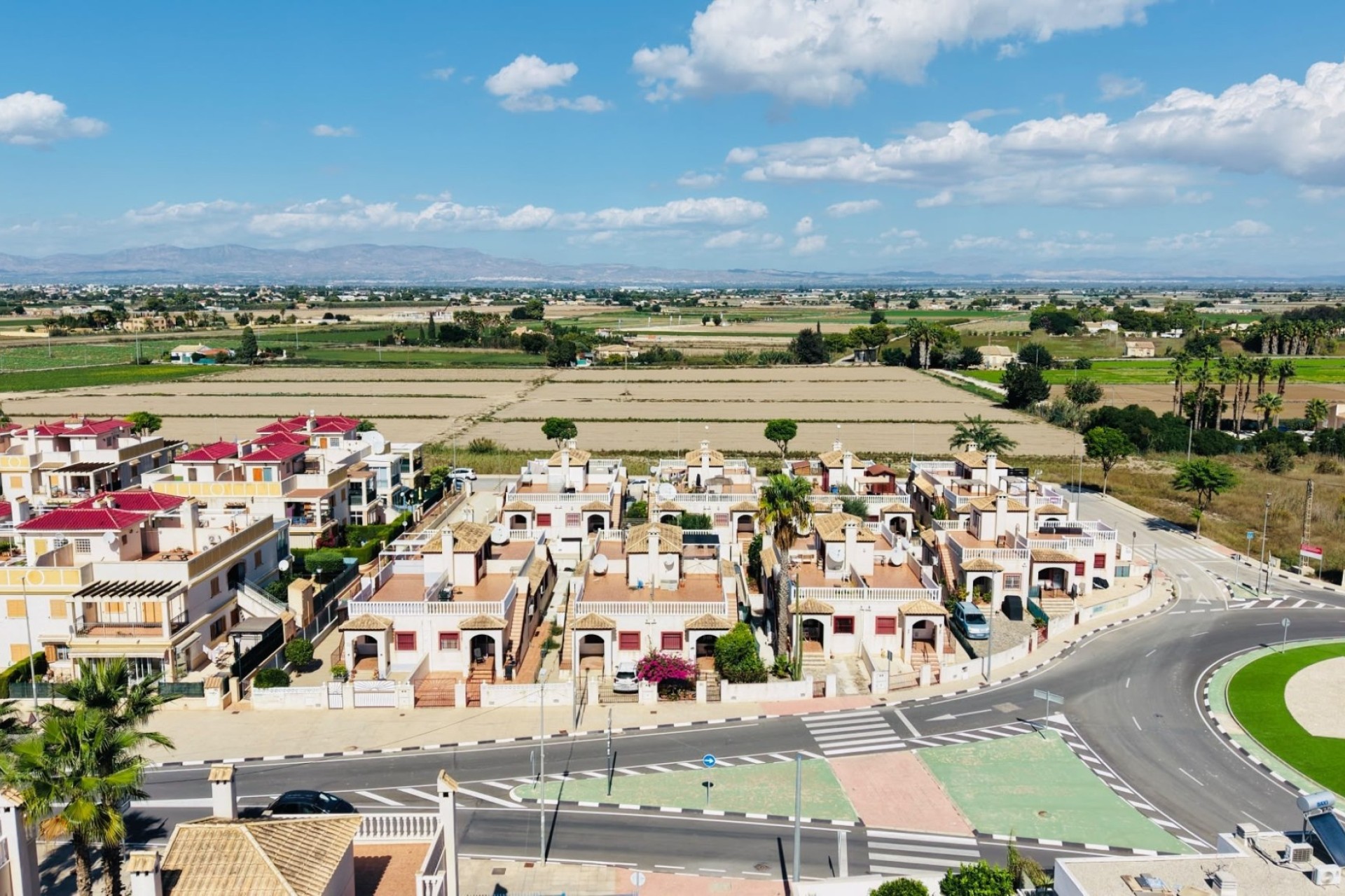 Venta - Villa Semi Adosado -
Daya Vieja