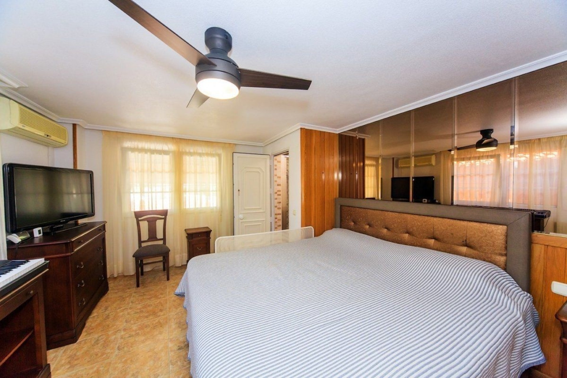 Venta - Villa -
Torrevieja - Los Balcones