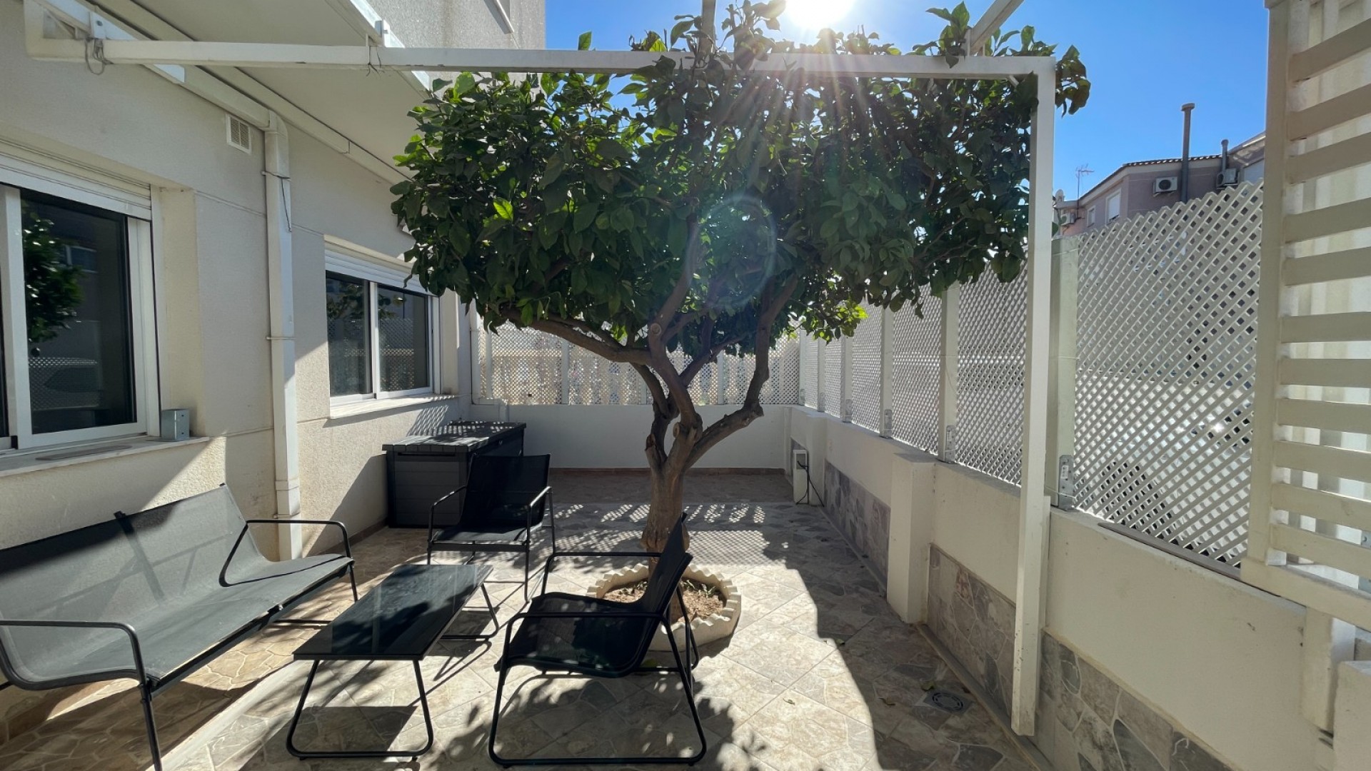 Videresalg - Byhus -
Algorfa - La Finca Golf Resort