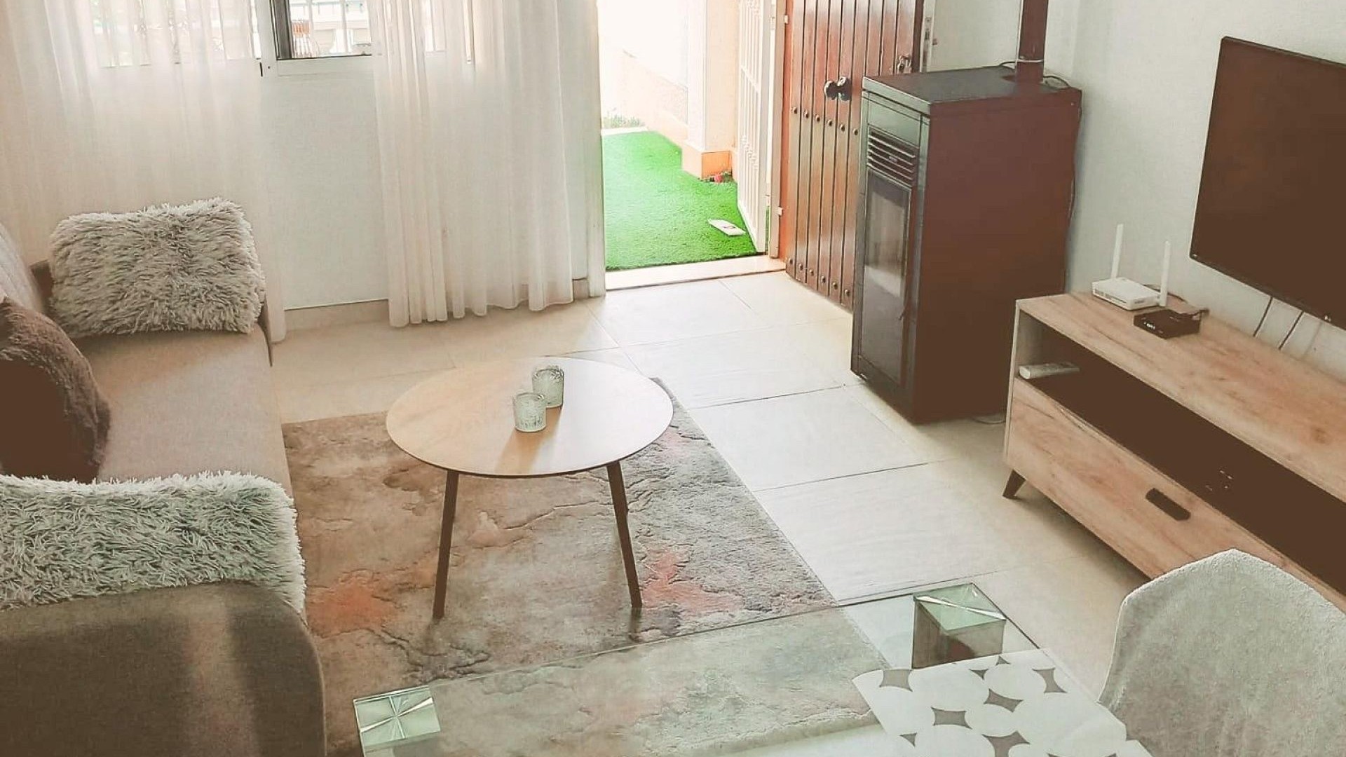 Videresalg - Byhus -
Algorfa