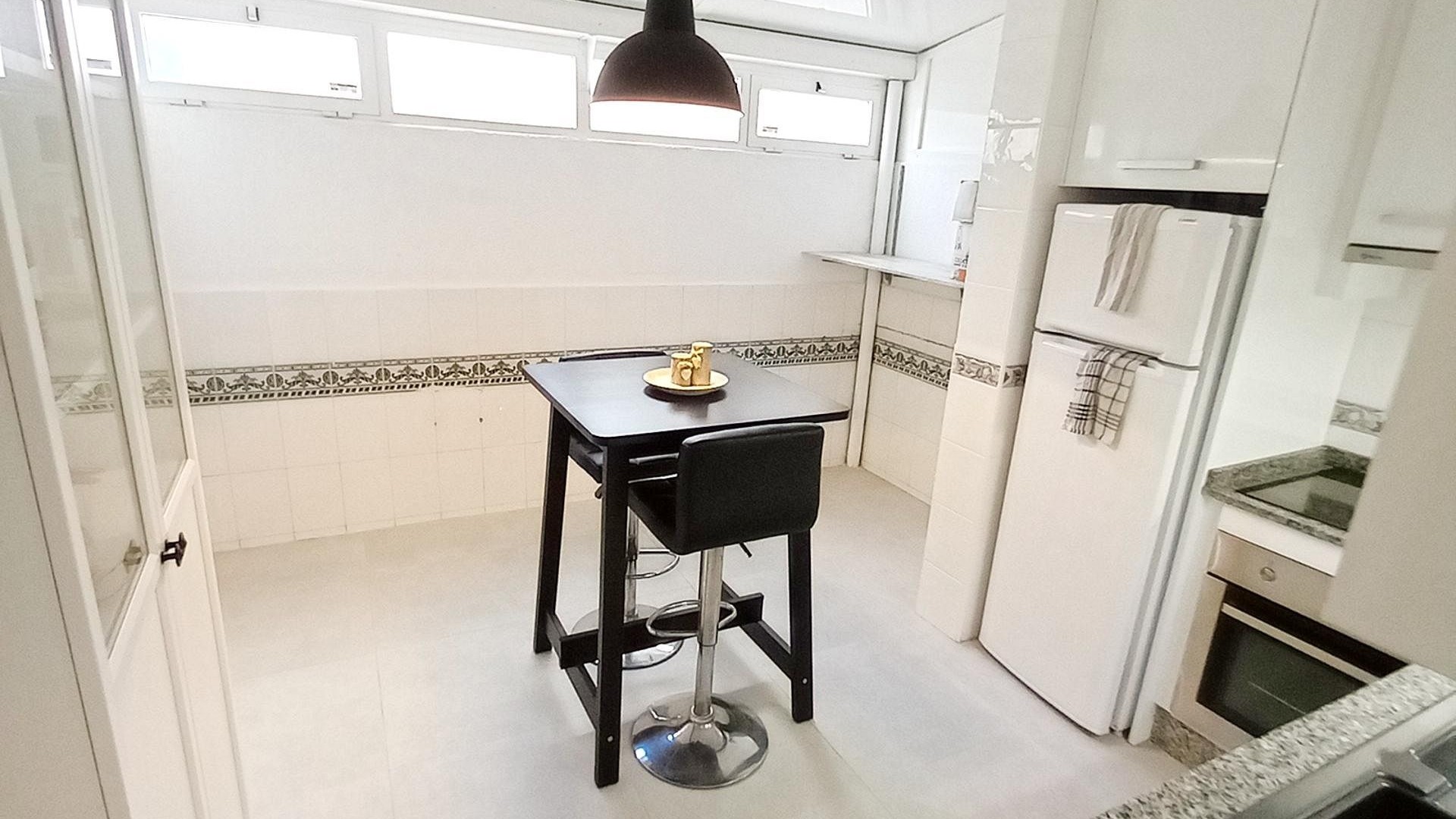 Videresalg - Byhus -
Algorfa