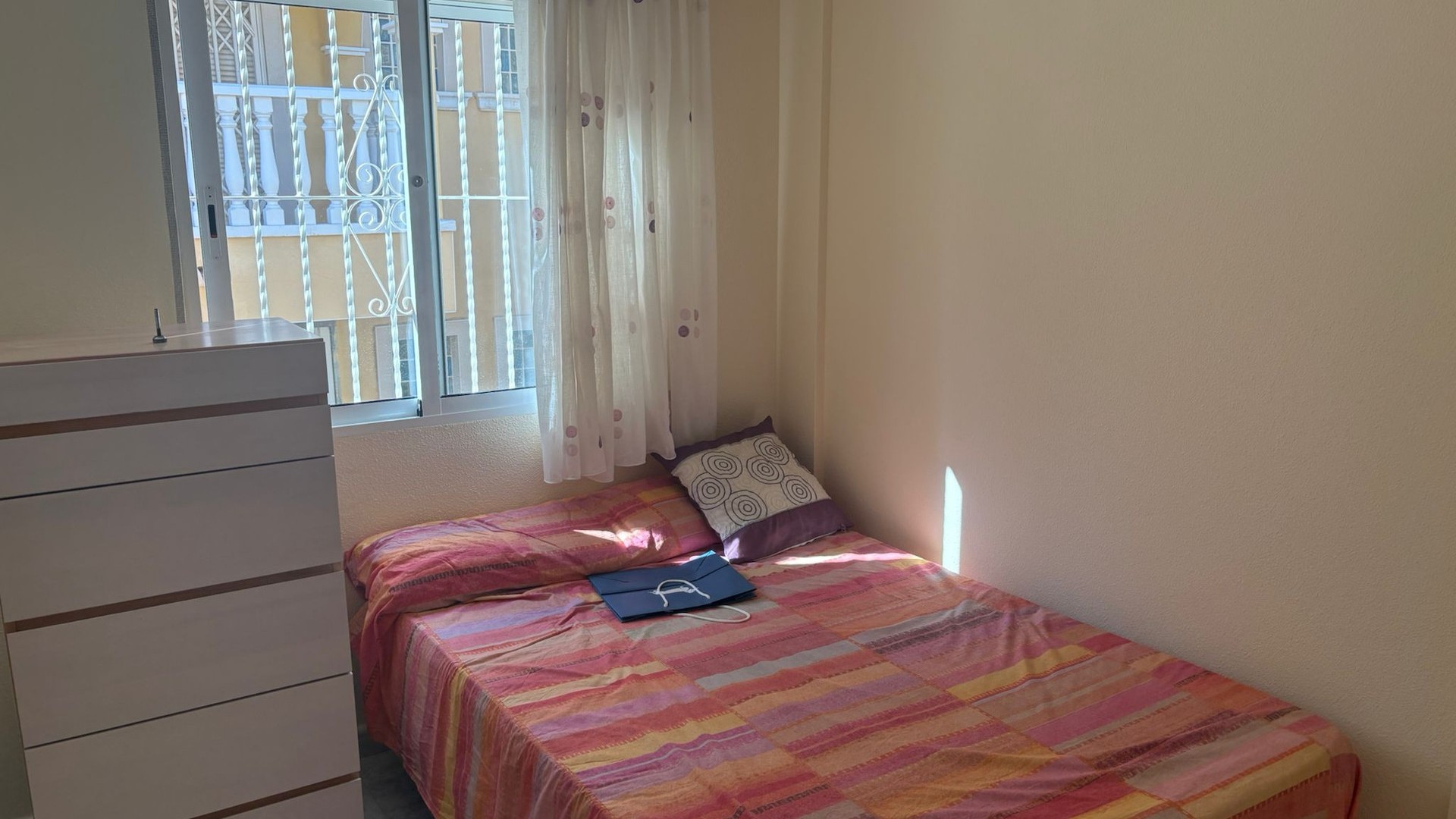 Videresalg - Byhus -
Algorfa