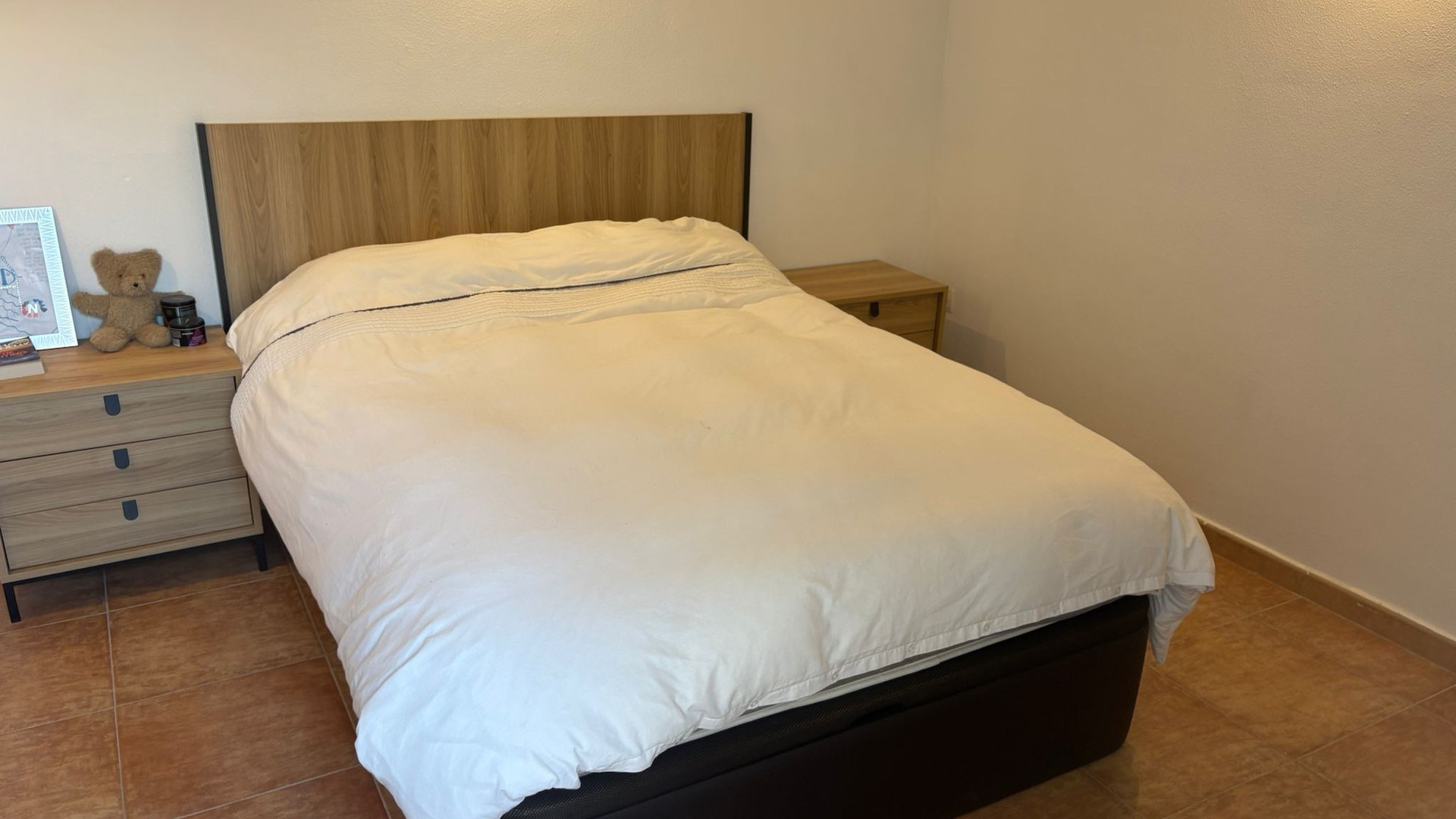 Videresalg - Byhus -
Algorfa