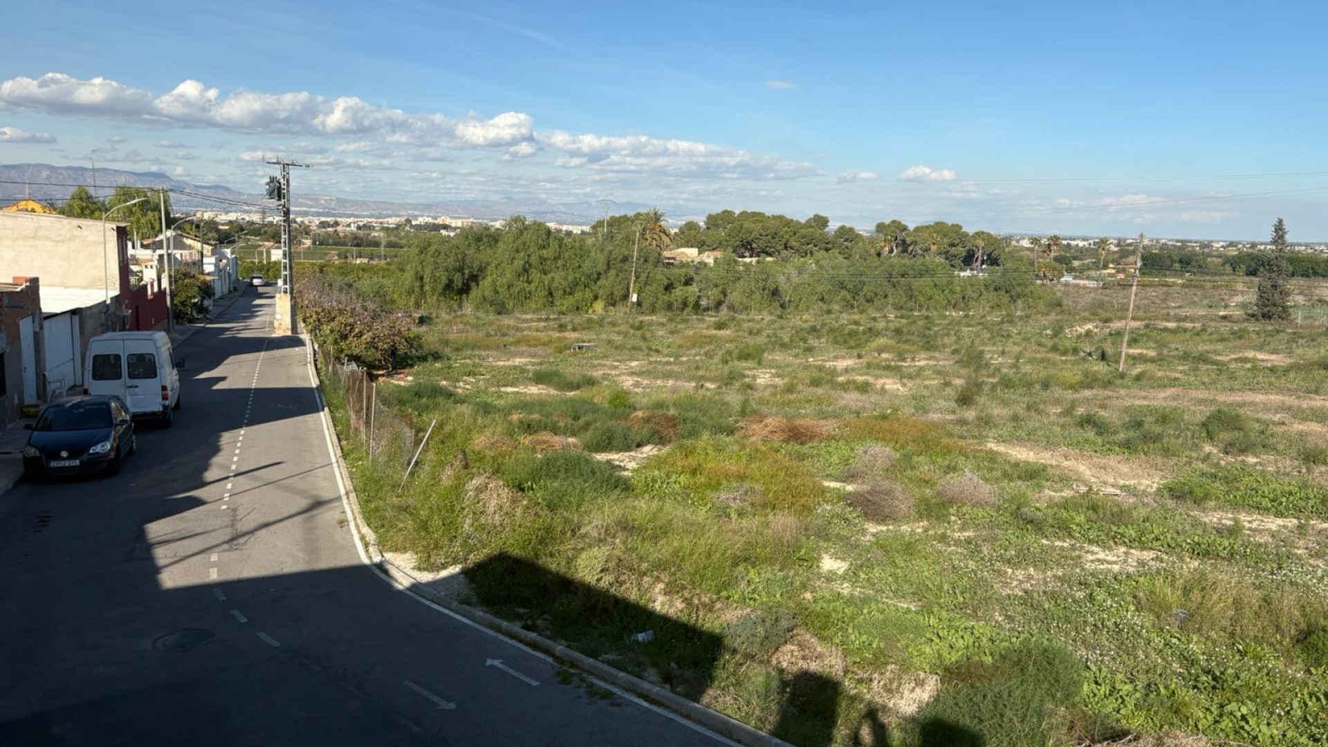 Videresalg - Byhus -
Algorfa