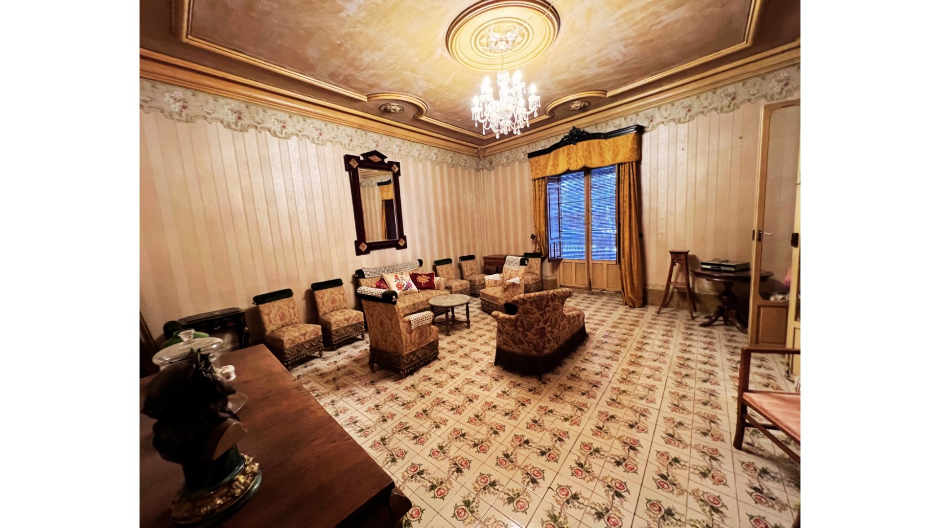 Videresalg - Byhus -
Aspe