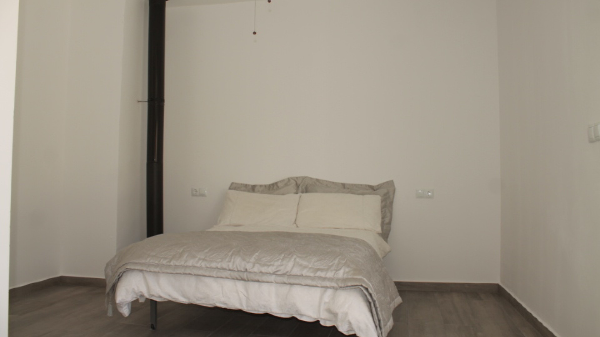 Videresalg - Byhus -
Barbarroja - Barbarroja Alicante