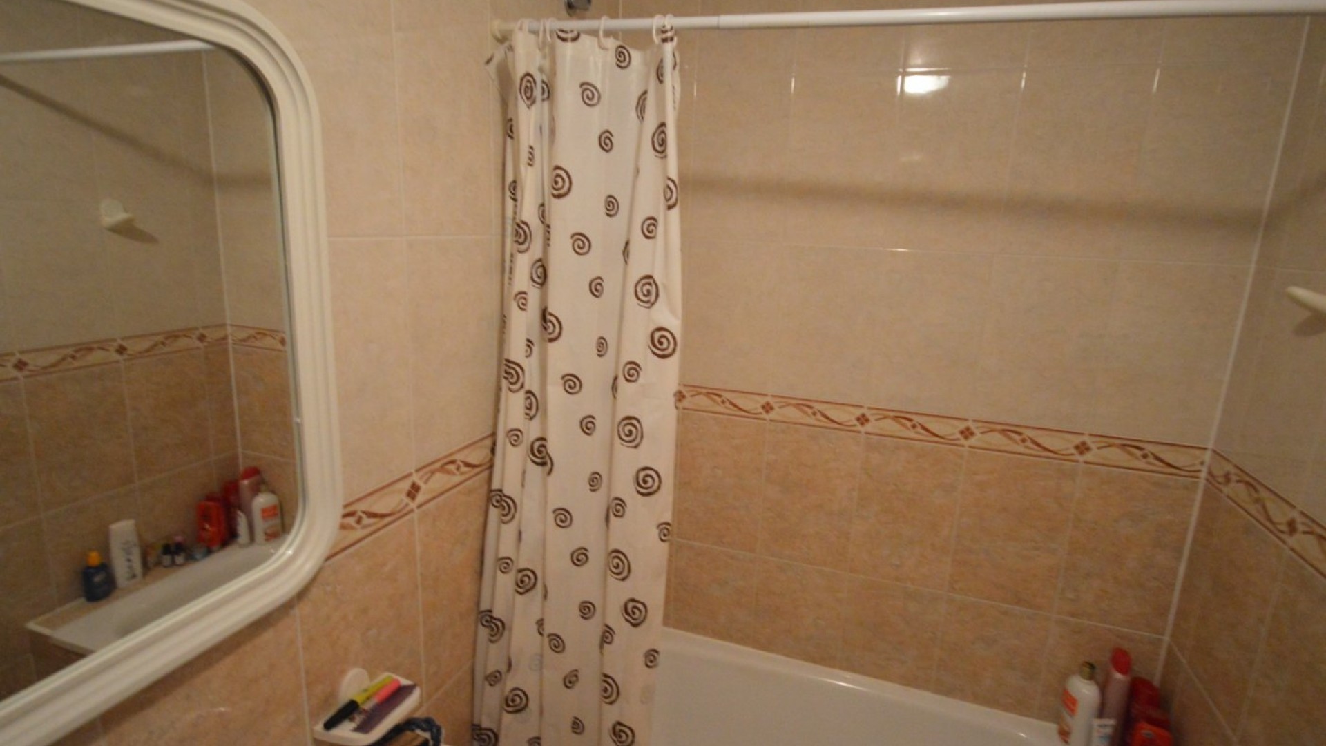 Videresalg - Byhus -
Formentera del Segura - Casco urbano