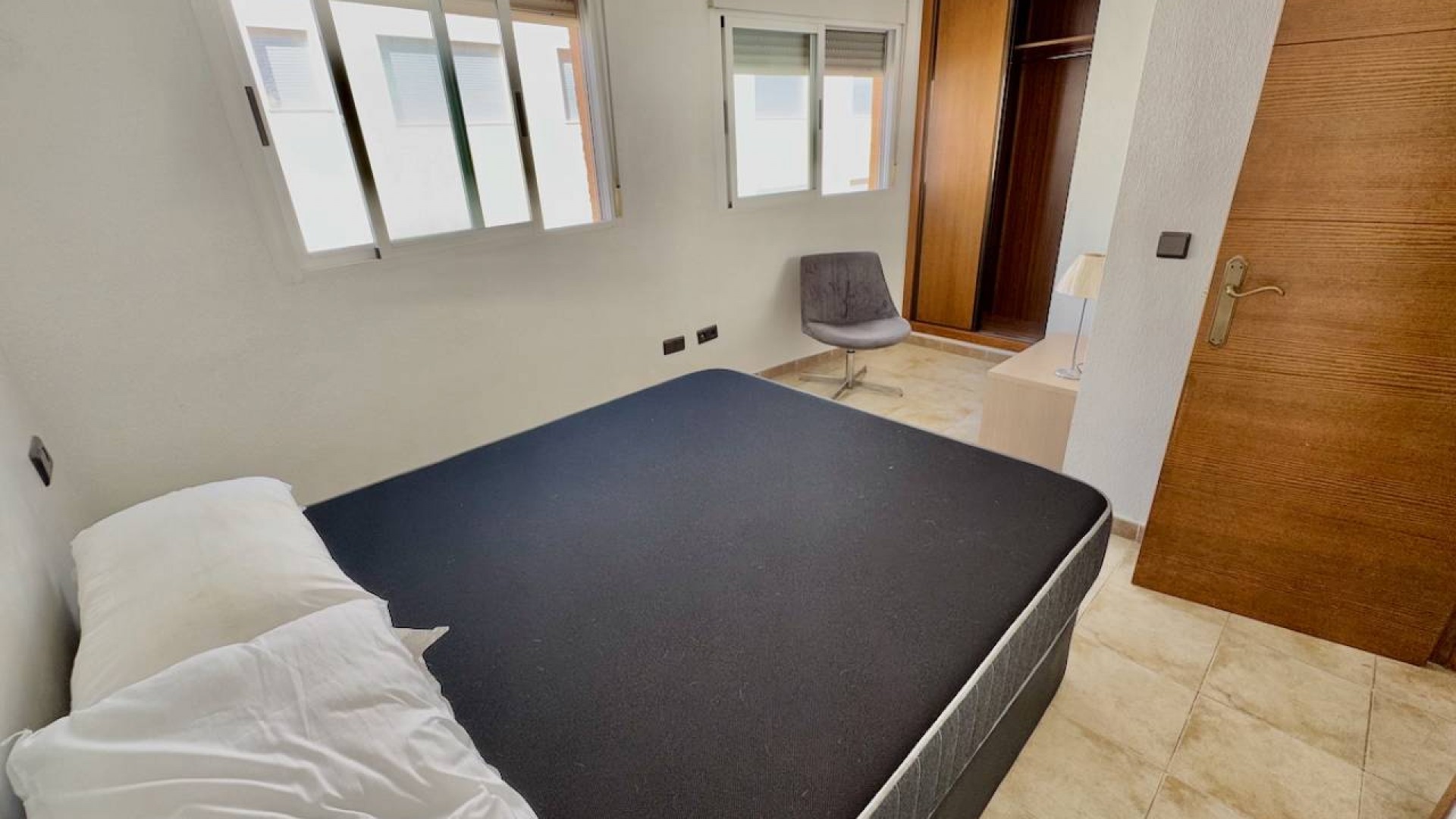 Videresalg - Byhus -
Guardamar del Segura