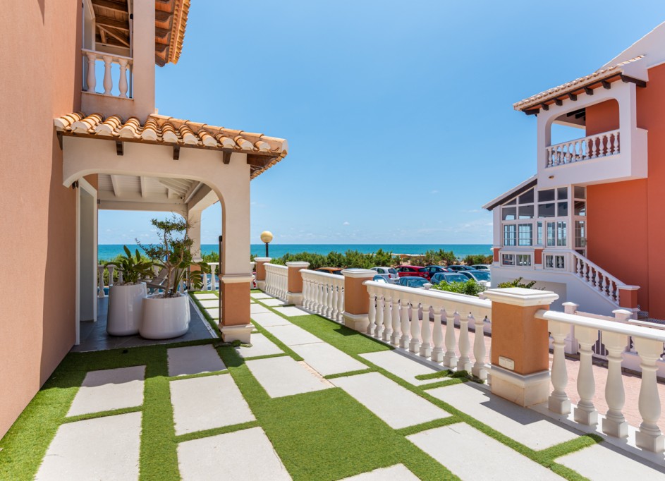 Videresalg - Byhus -
Guardamar del Segura