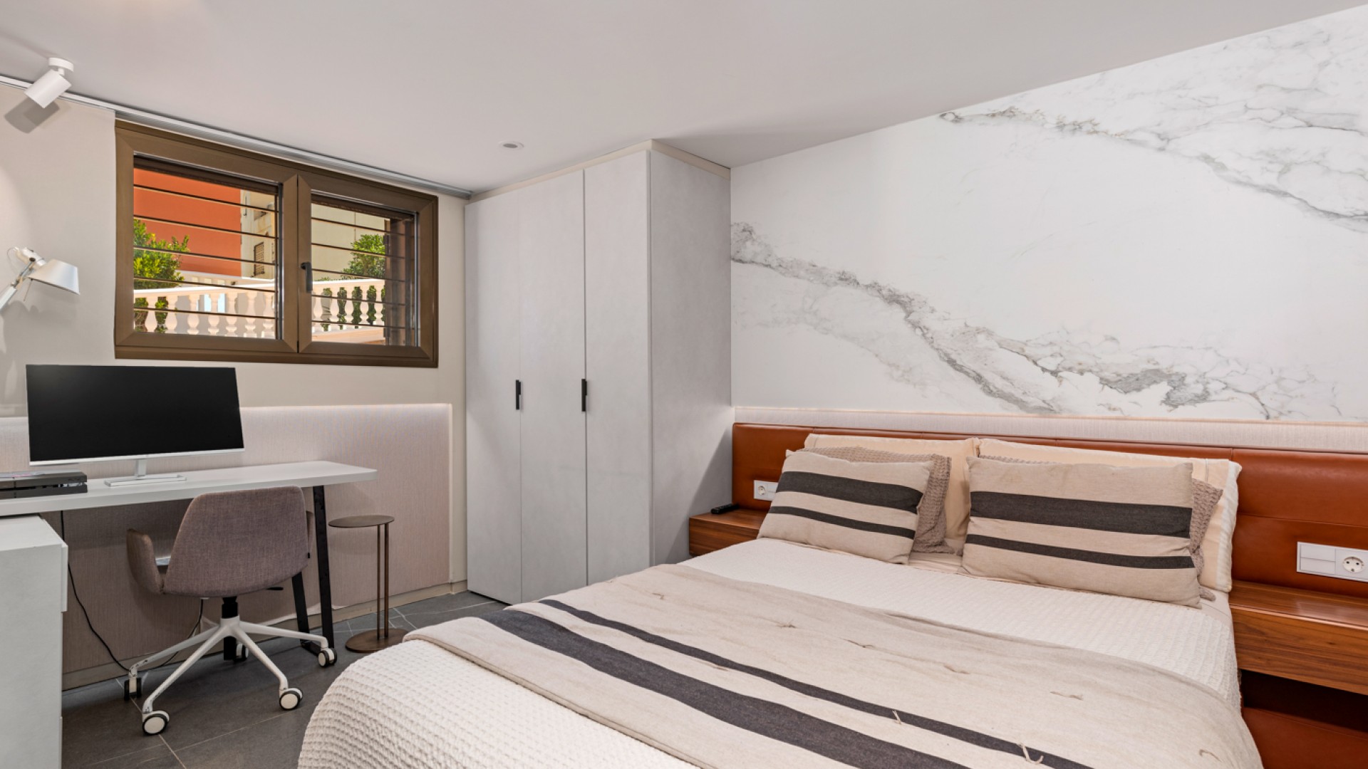 Videresalg - Byhus -
Guardamar del Segura