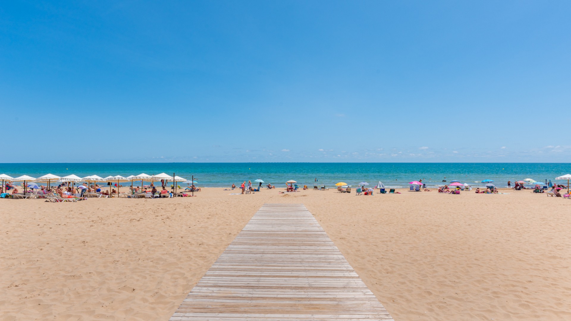 Videresalg - Byhus -
Guardamar del Segura