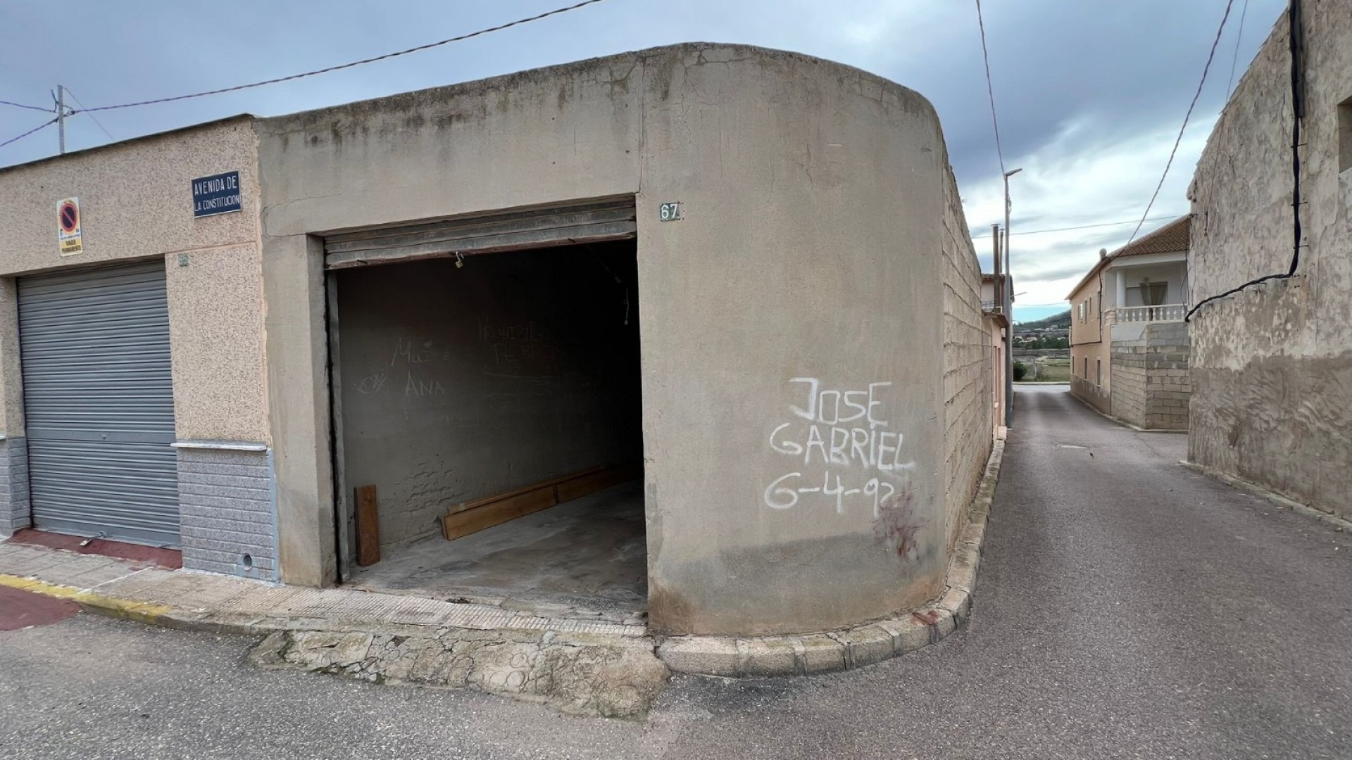 Videresalg - Byhus -
Hondón de los Fráiles