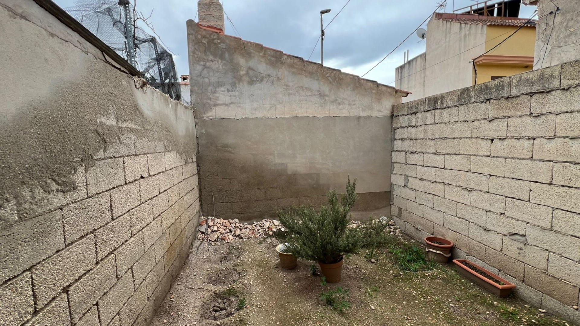 Videresalg - Byhus -
Hondón de los Fráiles